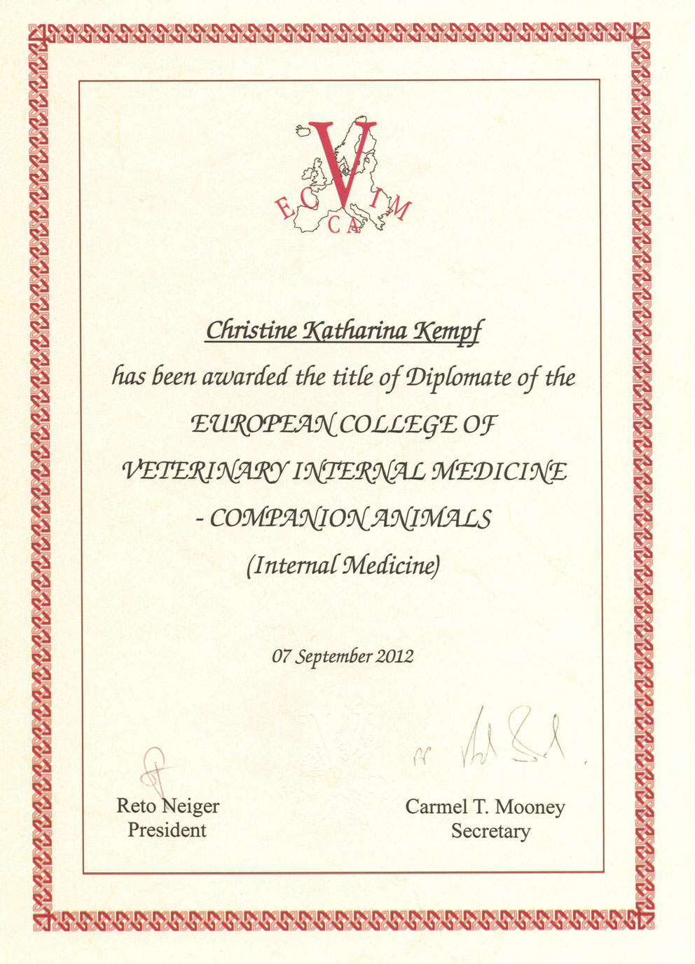 Urkunde-Diplomate of the European College of Veterinary Internal Medicin Companion Animals (ECVIM-CA)